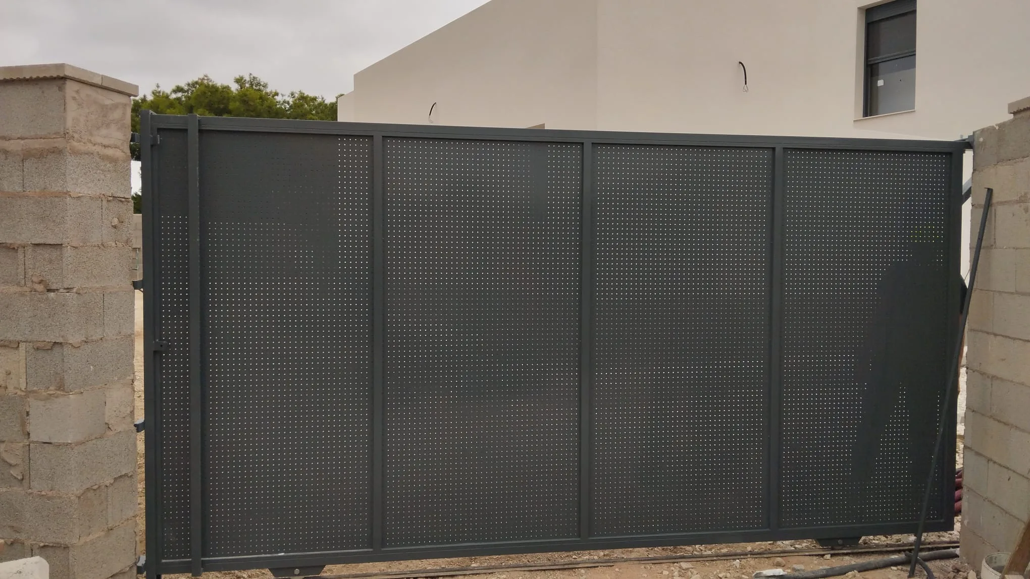 Puertas 2 | ALSIMETAL SL